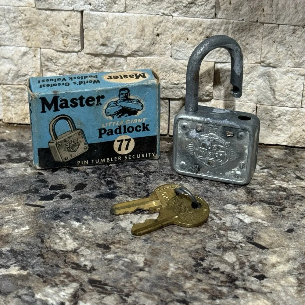 Vintage No.77‎ Master Padlock With Two Keys In Original Box Tested Nice